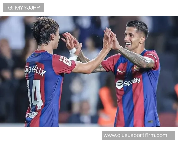 罗马诺透露坎塞洛期待巴萨联系国米已同意转会等待球员决定