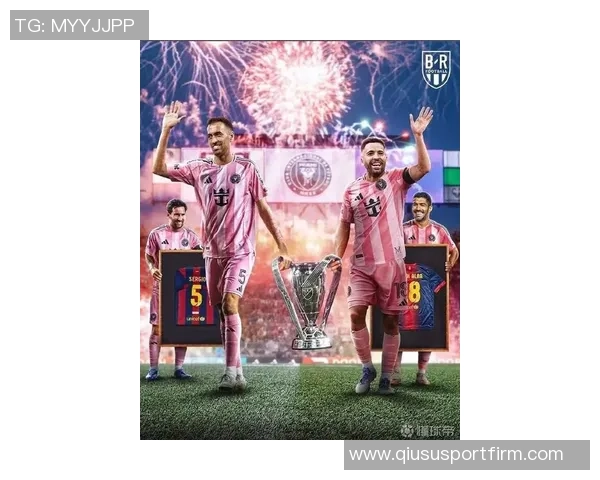 15岁卡布拉尔荣获梅西杯冠军最佳射手与MVP合照引发热议